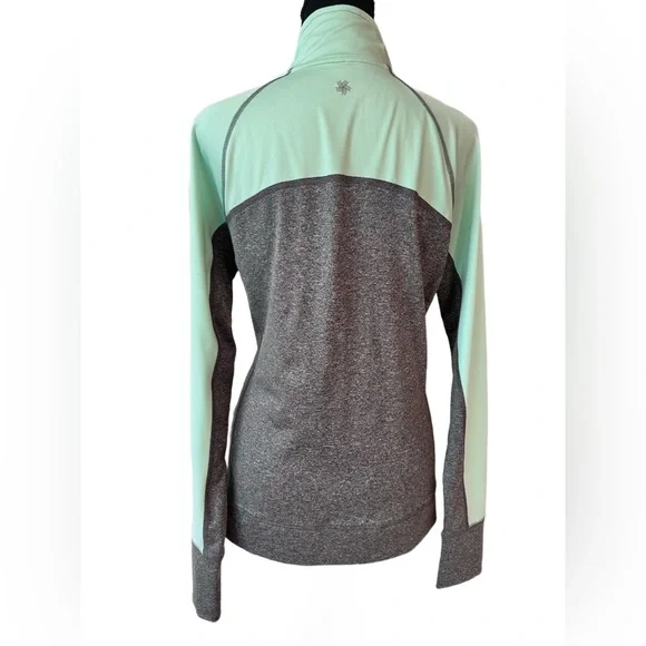 TEK GEAR ~ Heather Gray and Mint Colored Athletic Top w/Thumb Slots size L - Picture 4 of 7